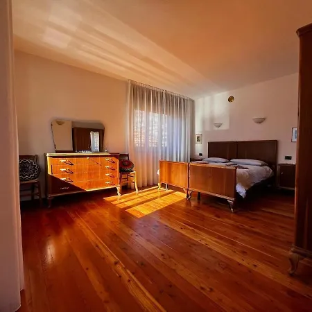 Casa Larey * Aoste